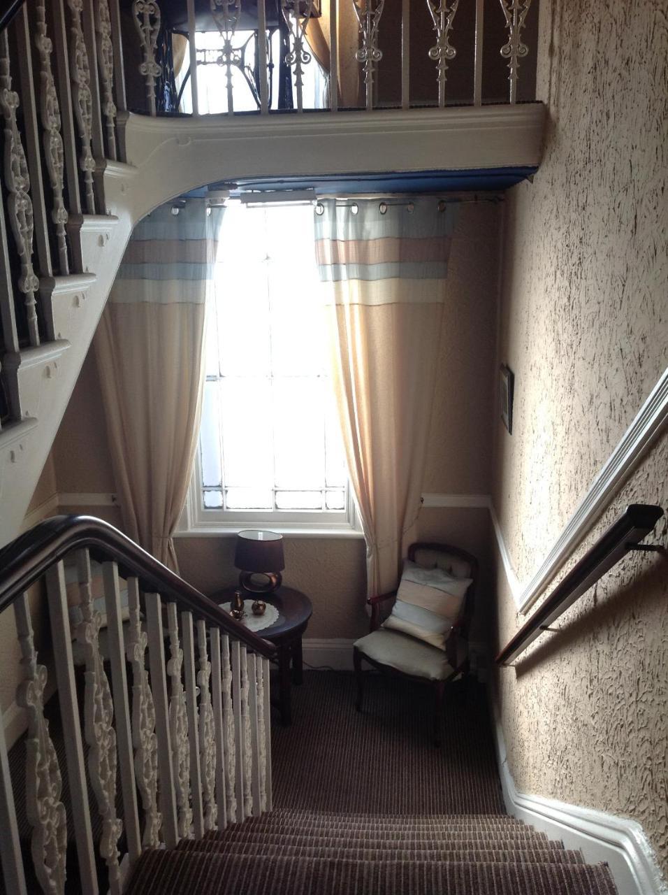 Balmoral Lodge Hotel Southport Eksteriør billede